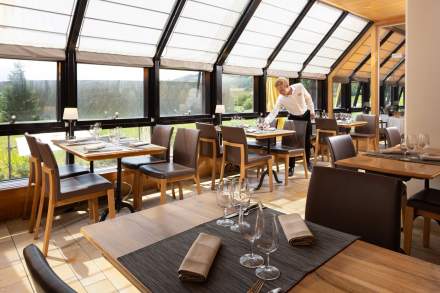 Restaurant avec Terrasse Charmey · Le Bistro · Hôtel Cailler
